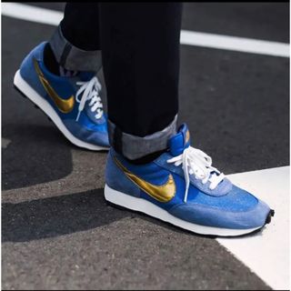 ナイキ(NIKE)のNIKE DBREAK "METALLIC GOLD"(スニーカー)