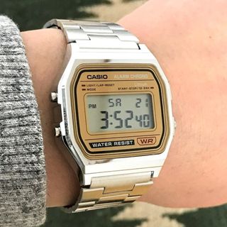 CASIO - 【新品未開封】カシオ デジタル 腕時計 ステンレス チープ