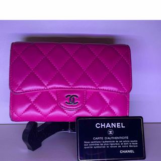 シャネル(CHANEL)のシャネル　マトラッセ　財布　ピンク　イタリア(財布)