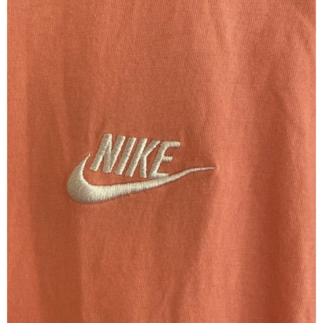 NIKE(ナイキ)のNikeの希少なモデル美品tシャツ(L) レディースのトップス(Tシャツ(半袖/袖なし))の商品写真