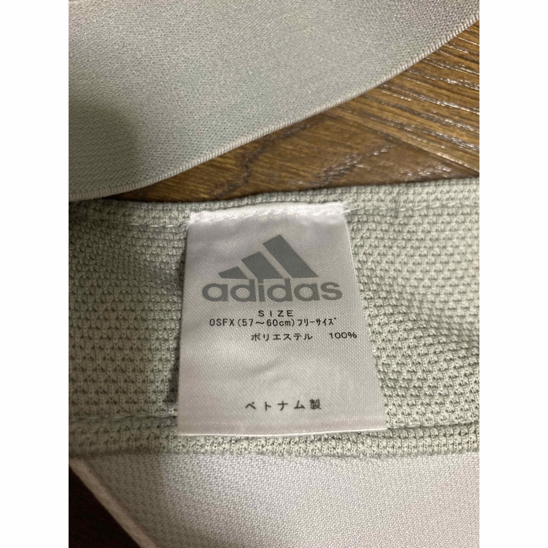adidas(アディダス)のアディダス　サンバイザー メンズの帽子(サンバイザー)の商品写真