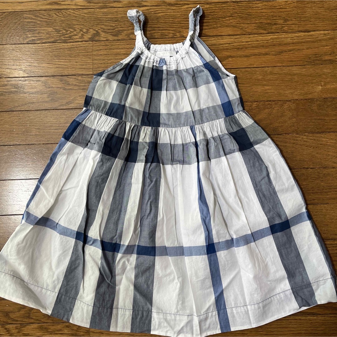 BURBERRY(バーバリー)のバーバリーチルドレン ノバチェックワンピース 8y 128cm キッズ/ベビー/マタニティのキッズ服女の子用(90cm~)(ワンピース)の商品写真