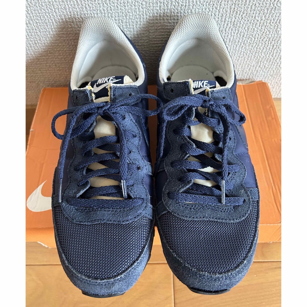 【美品】ナイキ NIKE チャレンジャー CHALLENGER ネイビー