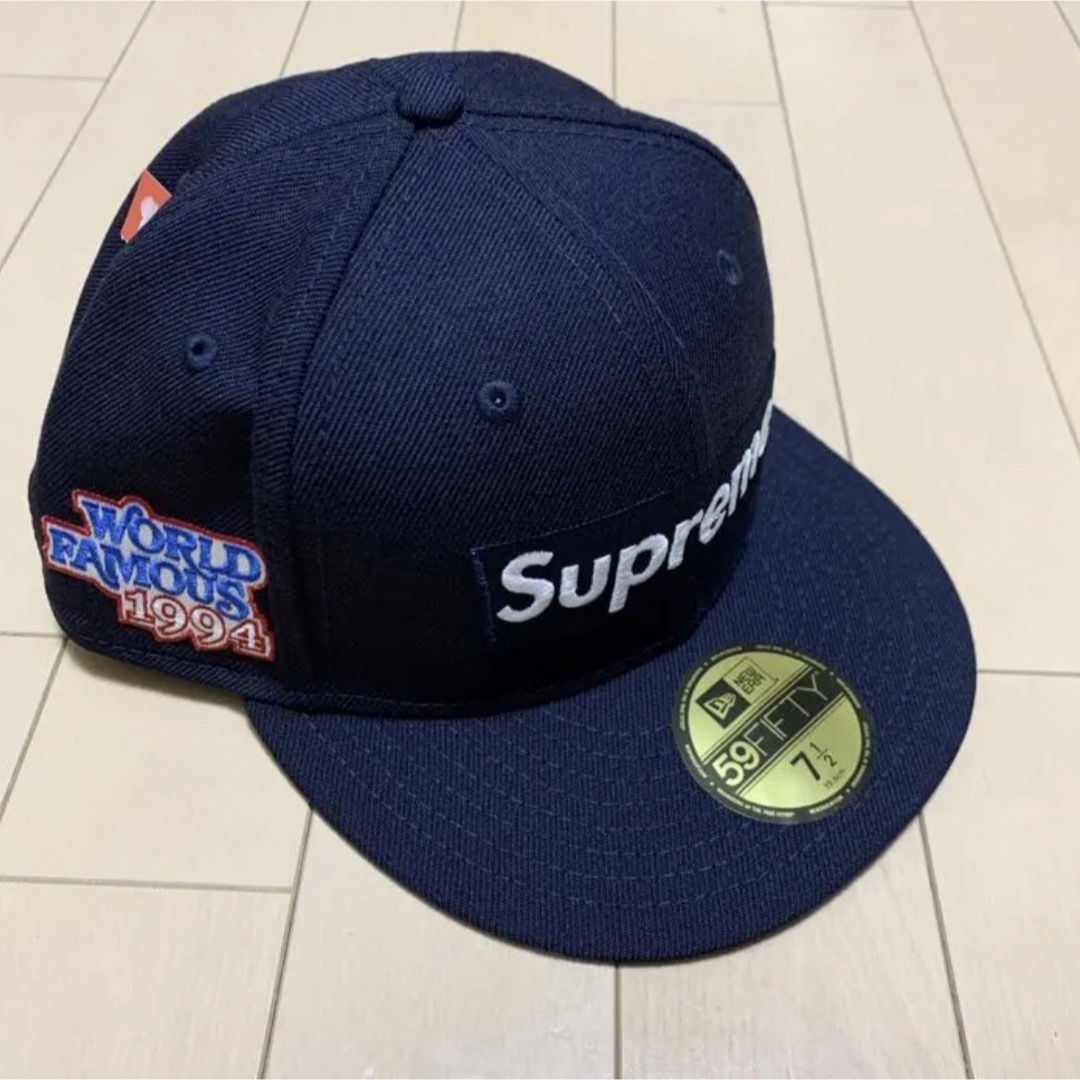 Supreme(シュプリーム)のSupreme Box Logo  New Era 紺 シュプリーム ニューエラ メンズの帽子(キャップ)の商品写真