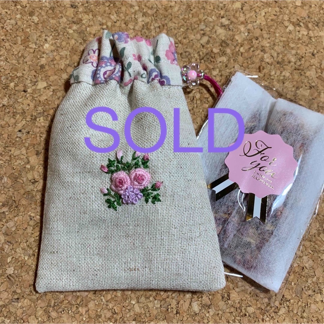 薔薇刺繍入 ローズポプリサシェ ミニ巾着 お守り袋 ハンドメイド - その他
