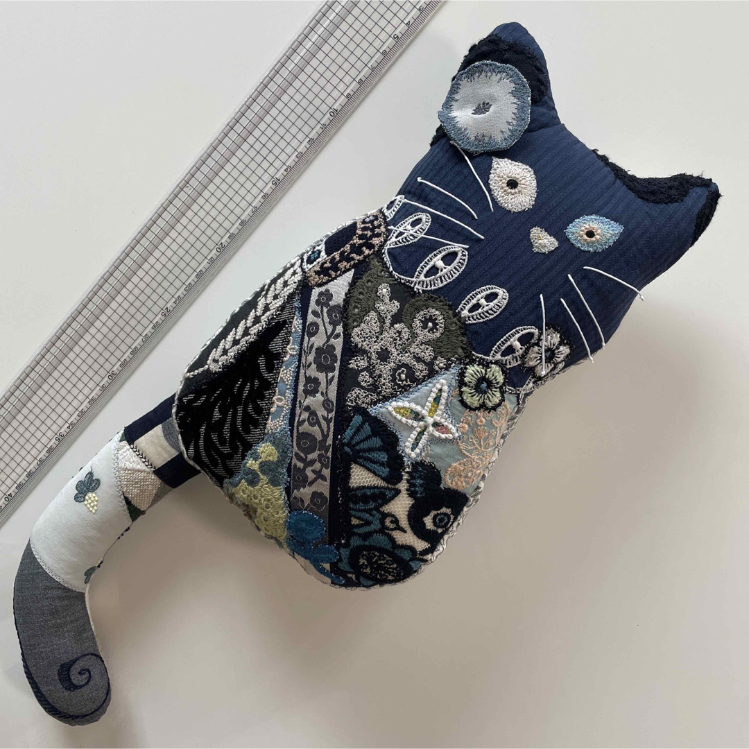 ミナペルホネン  ハンドメイド   オッドアイ ⭐猫 (*ΦωΦ)coda ㊺