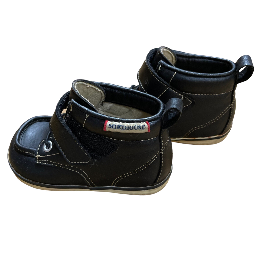 mikihouse(ミキハウス)のミキハウス 合皮ブーツ 13cm  黒 ブラック スニーカー 靴 キッズ/ベビー/マタニティのベビー靴/シューズ(~14cm)(ブーツ)の商品写真