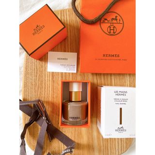 エルメス(Hermes)の★mel 様専用【エルメス ネイル 80エトゥープ】送料無料(マニキュア)