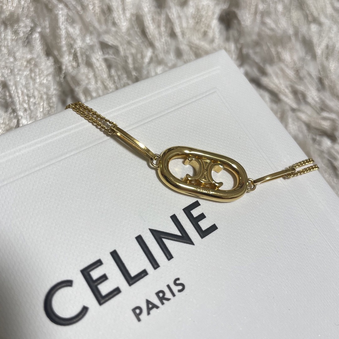 celine(セリーヌ)のCELINE トリオンフブレスレット レディースのアクセサリー(ブレスレット/バングル)の商品写真