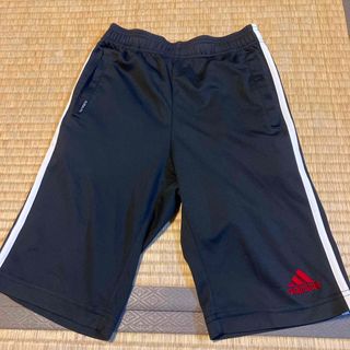 アディダス(adidas)のadidas ハーフパンツ 130 黒×白ライン(パンツ/スパッツ)