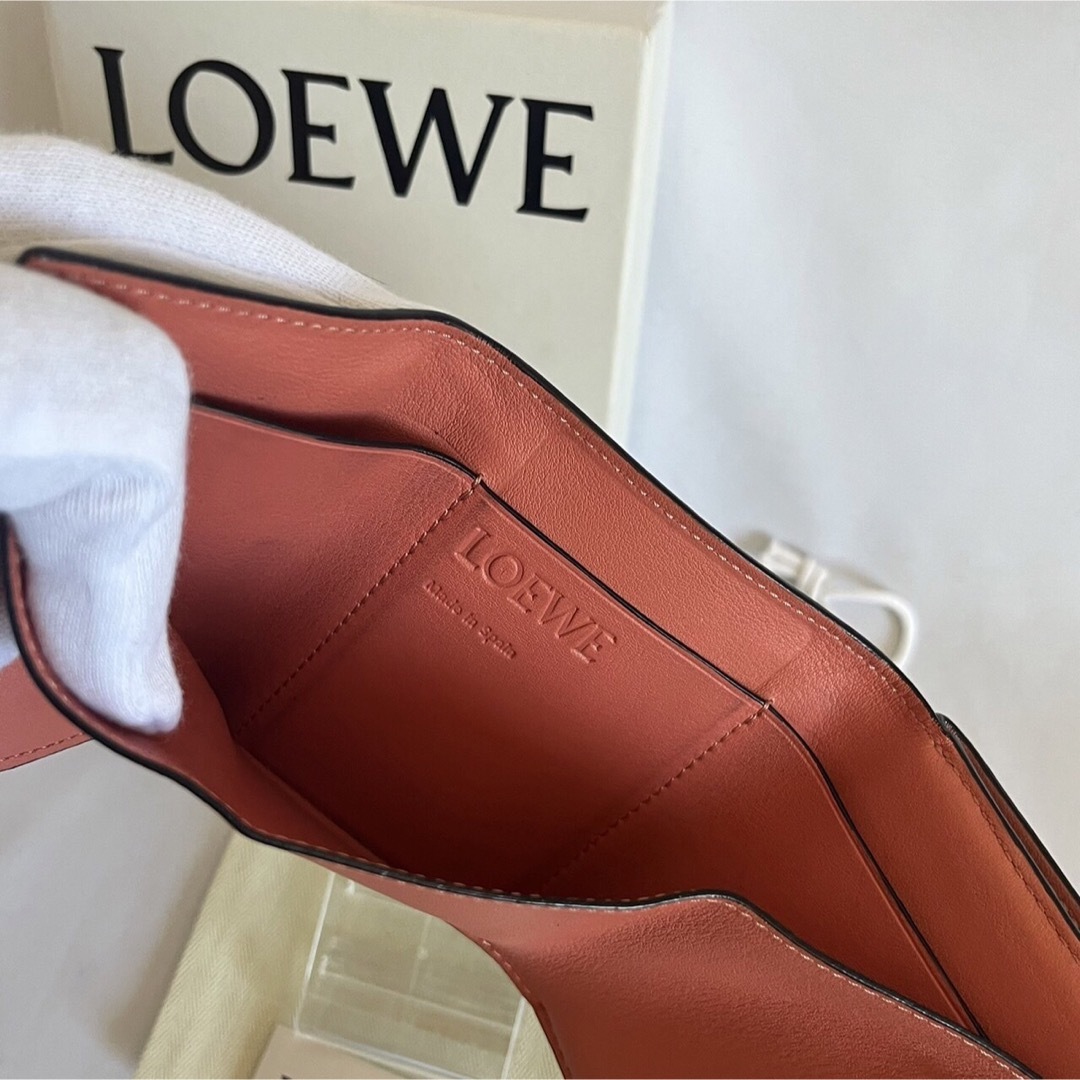 【格安人気】ロエベ　LOEWE ミニウォレット　3つ折り　財布　トライフォールド 9