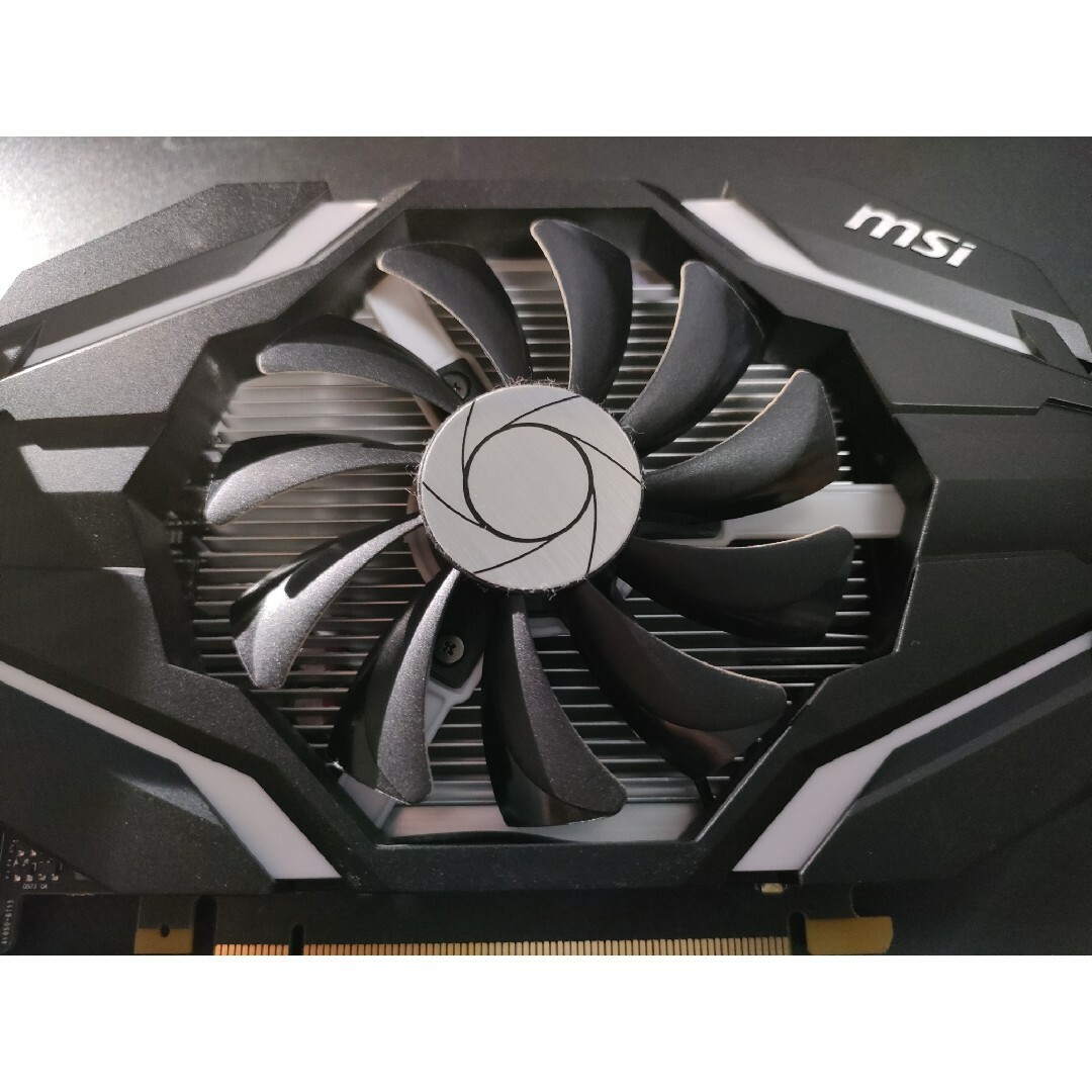 msi(エムエスアイ)のmsi Geforce GTX 1050 2G　中古 スマホ/家電/カメラのPC/タブレット(PCパーツ)の商品写真