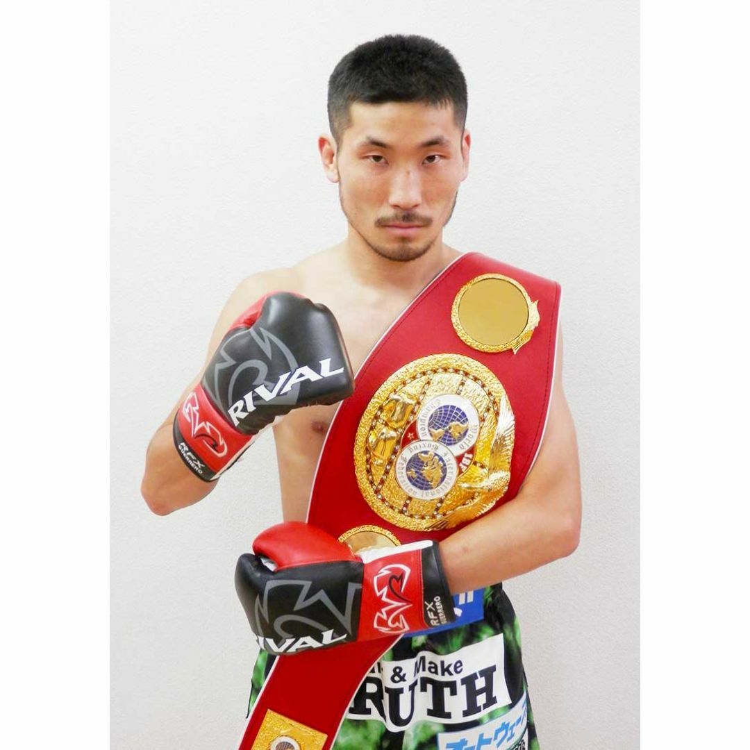 ★★★ボクシング 岩佐亮佑 10試合集5枚DVDセット★★★ スポーツ/アウトドアのスポーツ/アウトドア その他(ボクシング)の商品写真