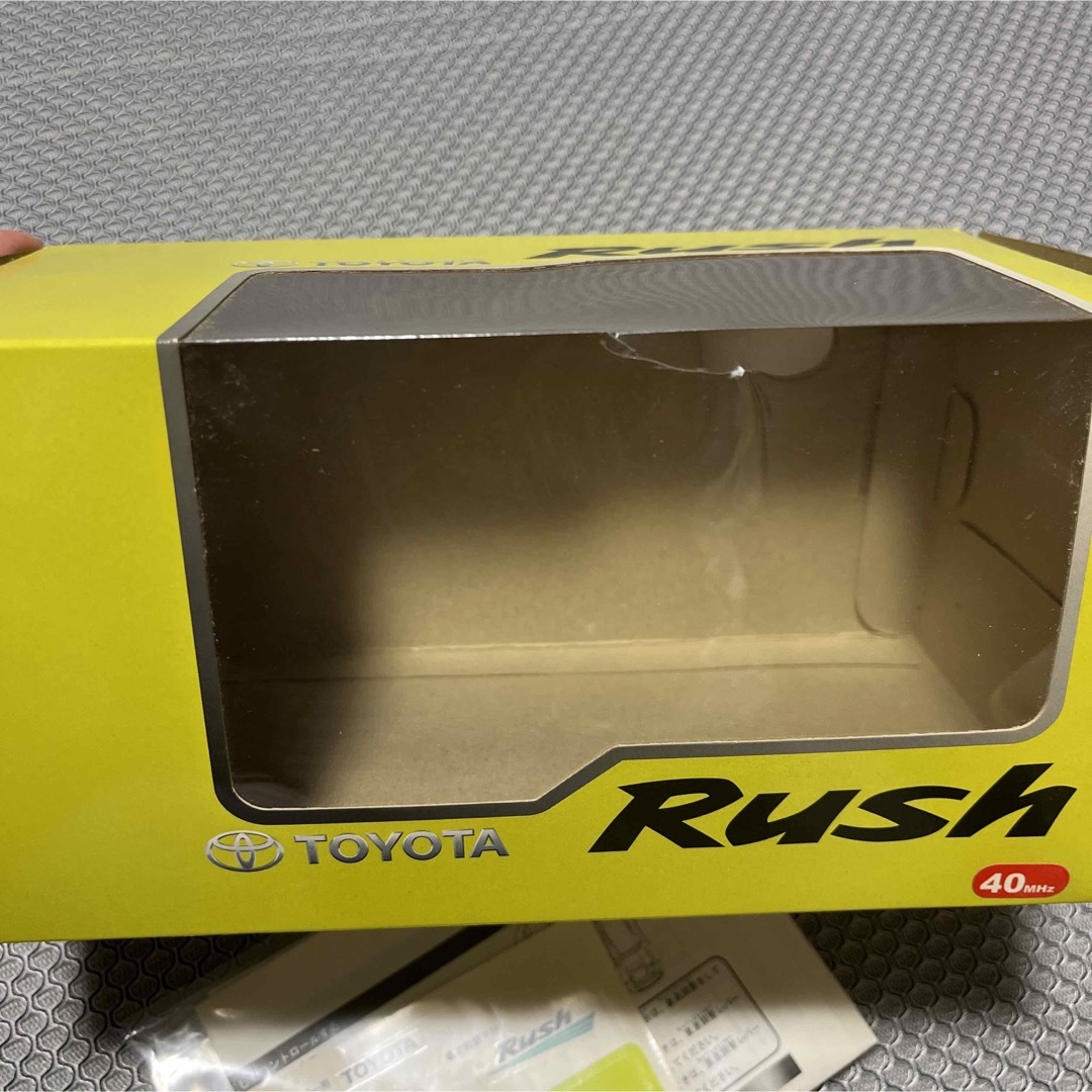 トヨタ(トヨタ)のTOYOTA Rush ラジコンカー 非売品 トヨタ エンタメ/ホビーのコレクション(ノベルティグッズ)の商品写真