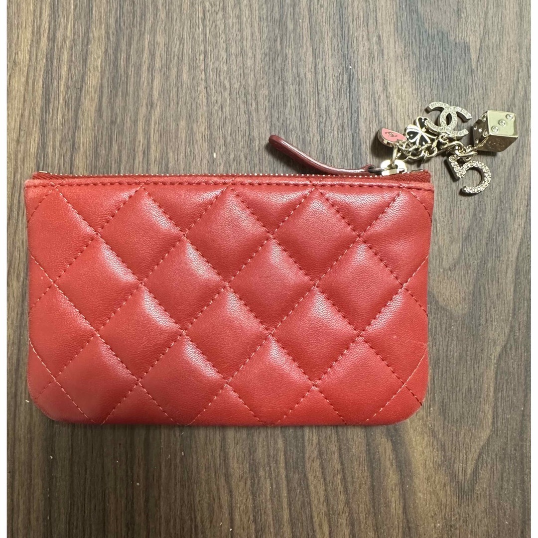 CHANEL マトラッセ チャーム付きコインケース