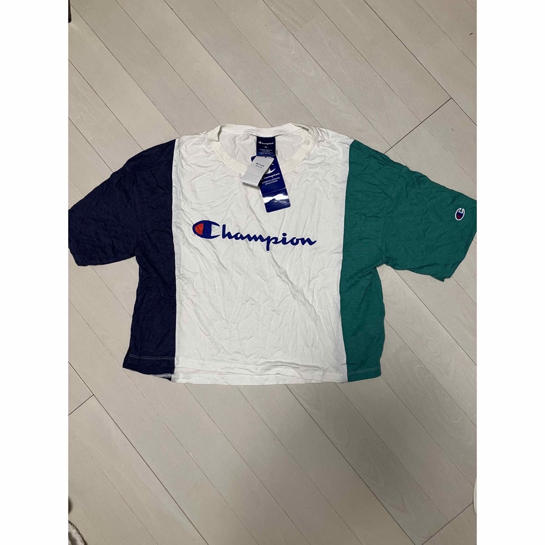 新品L チャンピオン  Champion   ウィメンズ クロップドTシャツ