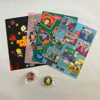 ビーティーイシビル(BT21)の★くら寿司　BT21 下敷き4枚、缶バッジ2個セット(ノベルティグッズ)