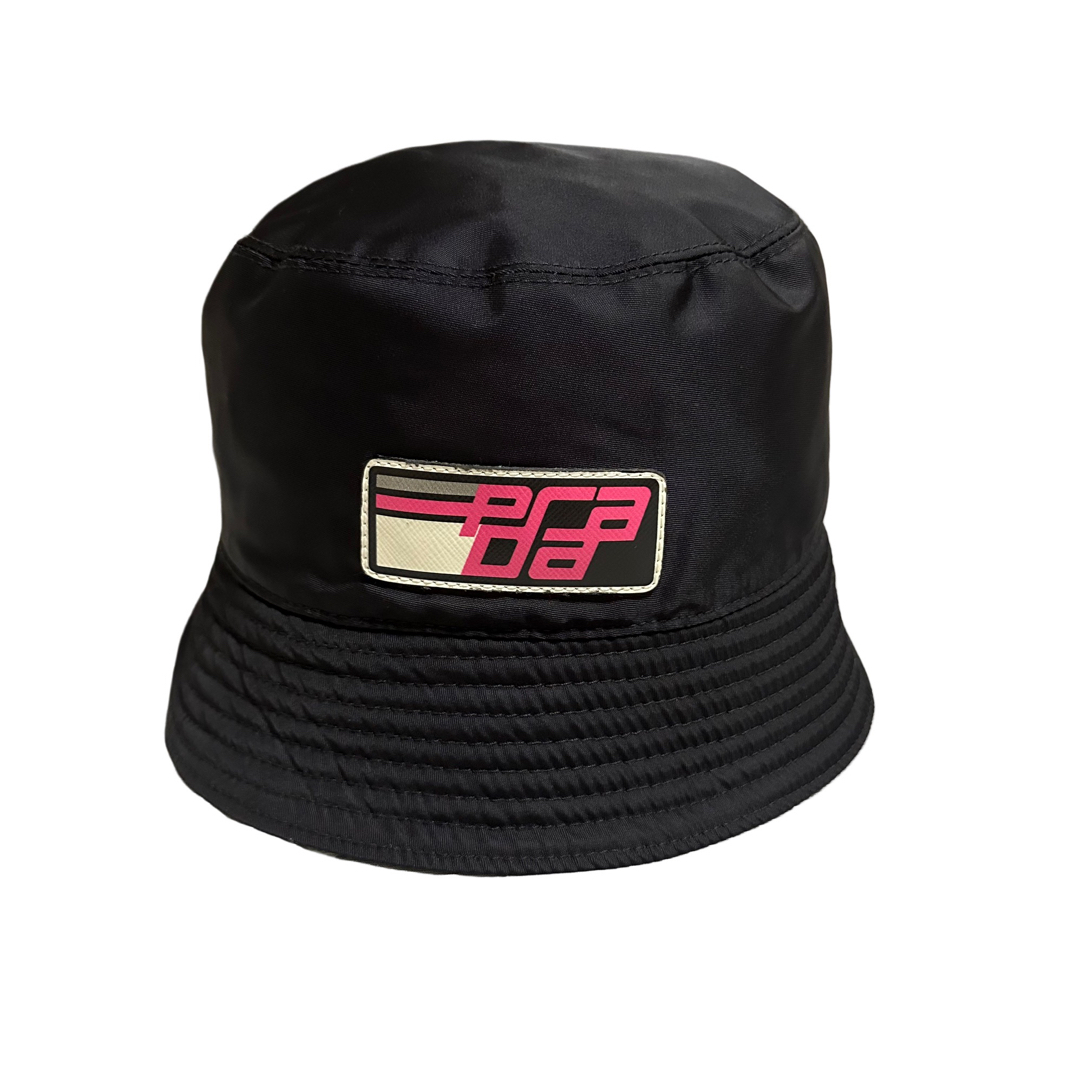 prada 18ss Racing logo nylon bucket hat