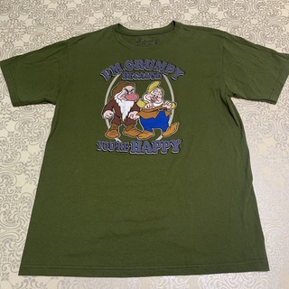 ディズニー Tシャツ・カットソー(メンズ)（グリーン・カーキ/緑色系