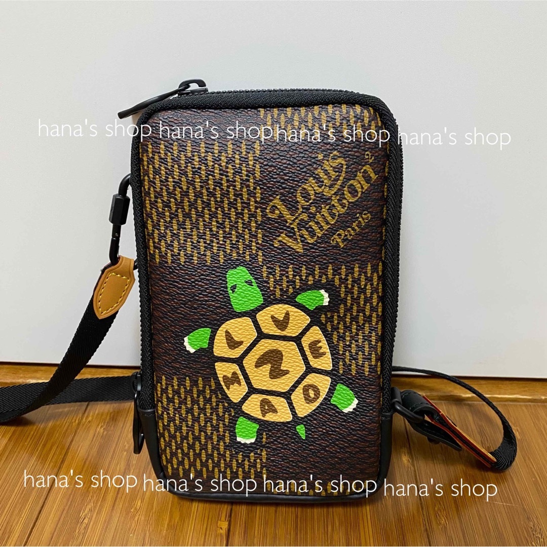 新品未使用品 LOUIS VUITTON ×NIGO ダブルフォンポーチ