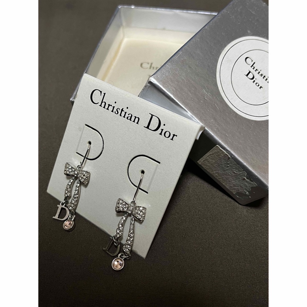 Christian Dior(クリスチャンディオール)  ピアスゴールド色