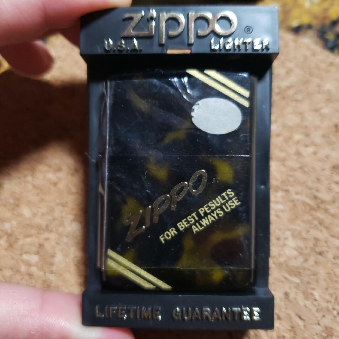 ZIPPO(ジッポー)のZIPPO☆オシャレ/黒/新品未使用 メンズのファッション小物(タバコグッズ)の商品写真