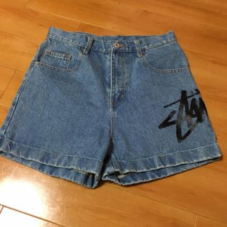 ステューシー(STUSSY)のステューシー ショーパン(ショートパンツ)