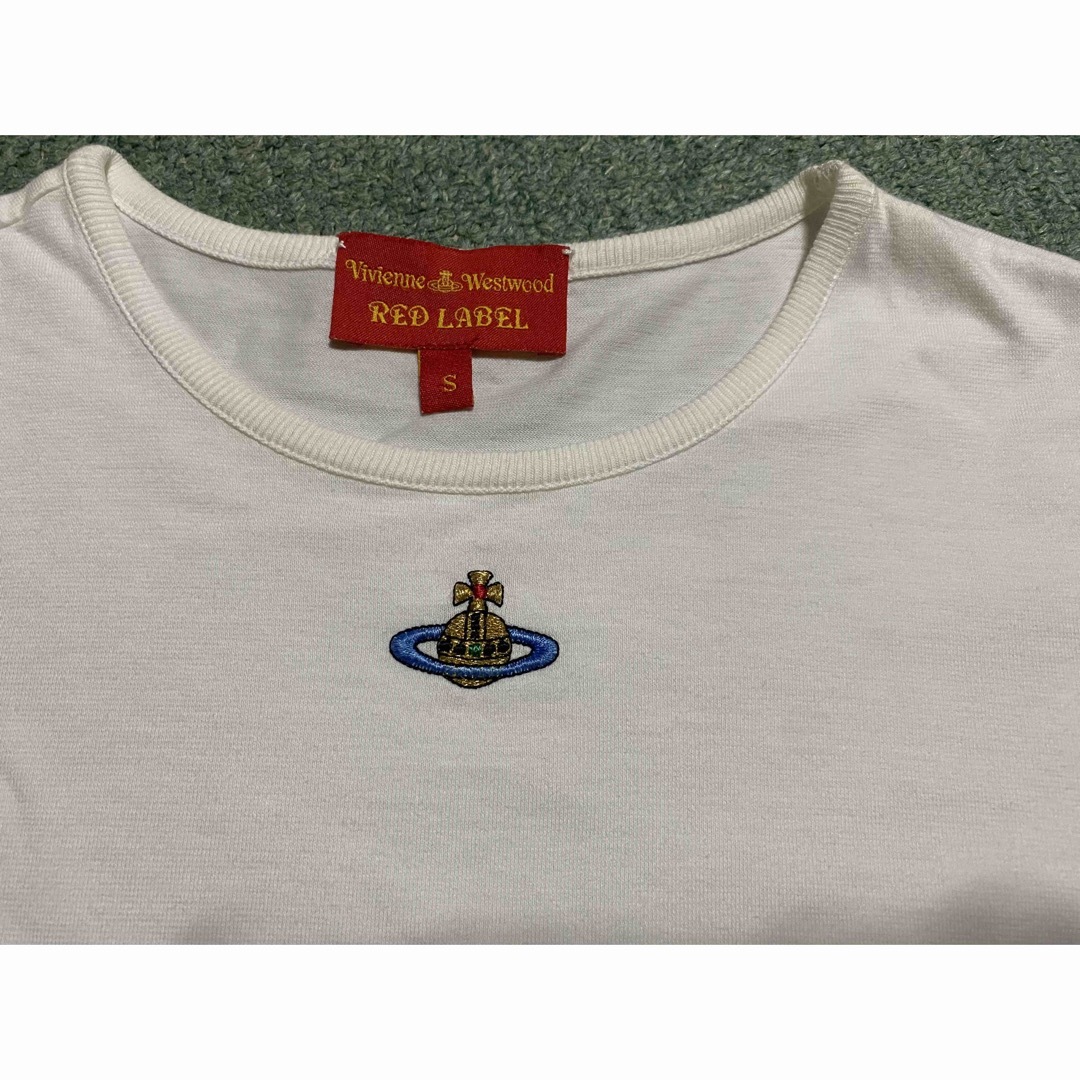 Vivienne Westwood(ヴィヴィアンウエストウッド)のヴィヴィアンウエストウッド　刺繍オーブTシャツ　ホワイト レディースのトップス(Tシャツ(半袖/袖なし))の商品写真