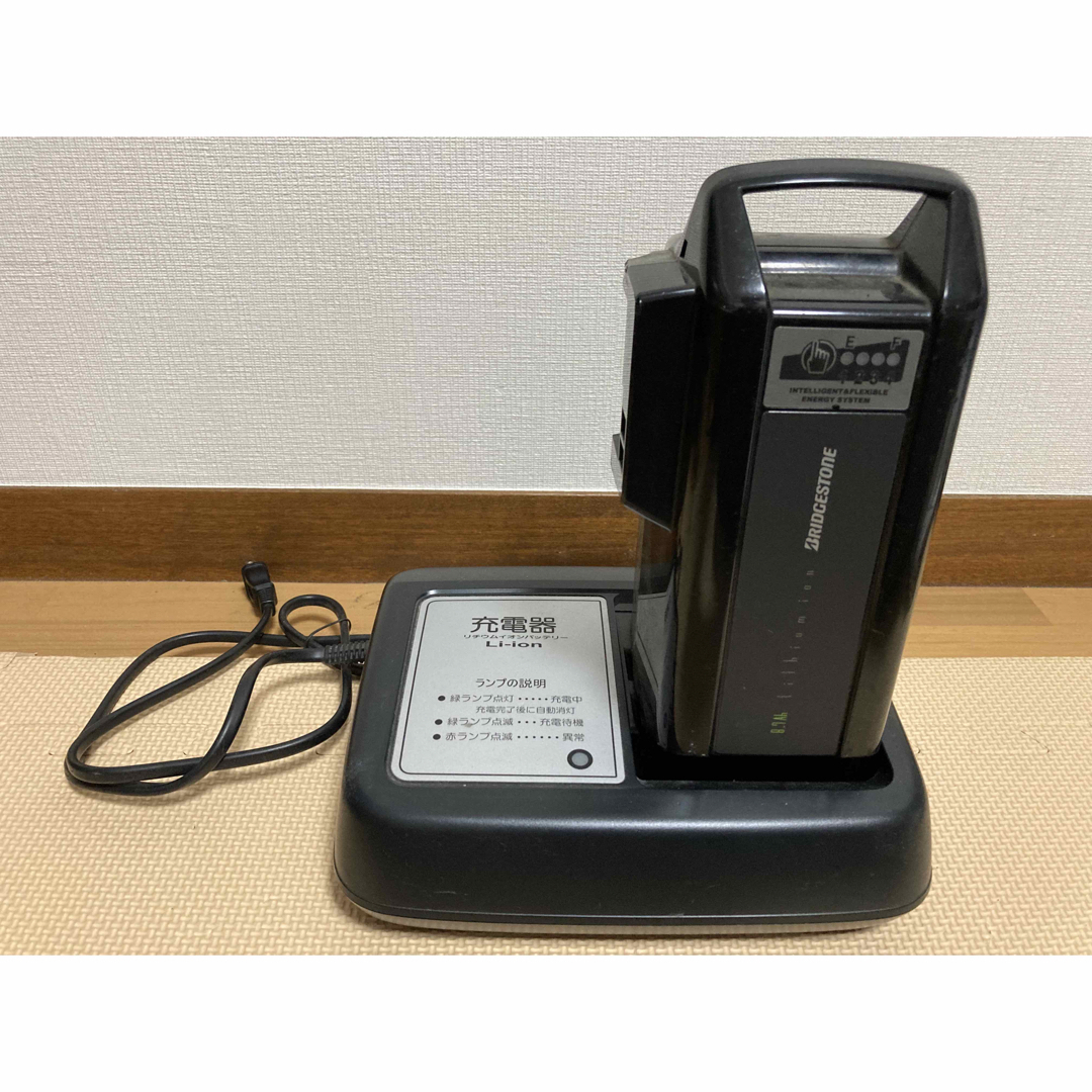 bikke2 バッテリーと充電器X90-30