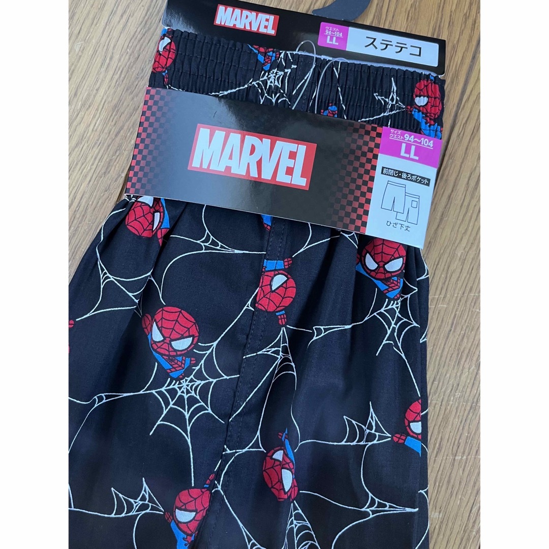 MARVEL(マーベル)のLLサイズ！インパクト大！スパイダーマン！前閉じ！後ポケット付き！膝下丈ステテコ メンズのアンダーウェア(トランクス)の商品写真