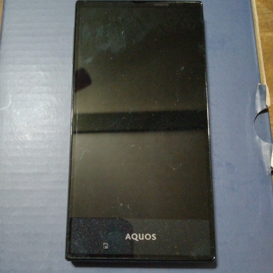 au SHV31 ブラック AQUOS