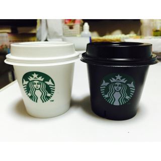 スターバックスコーヒー(Starbucks Coffee)のスターバックスのプリン空箱(容器)