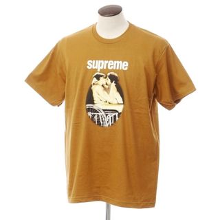 シュプリーム(Supreme)の【中古】シュプリーム Supreme 2023年春夏 Kiss Tee プリント 半袖Ｔシャツ ブラウン【サイズL】【メンズ】(Tシャツ/カットソー(半袖/袖なし))