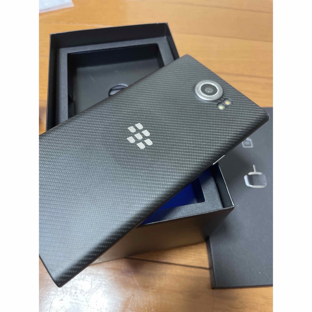 BlackBerry(ブラックベリー)のBlackBerry Priv STV100-3 国内版SIMフリー スマホ/家電/カメラのスマートフォン/携帯電話(スマートフォン本体)の商品写真