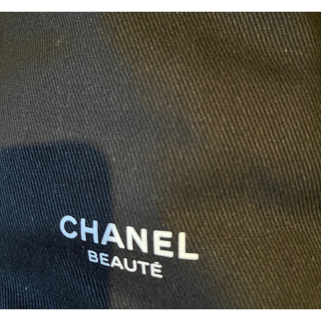 CHANEL(シャネル)のレア☆非売品☆【CHANEL】巾着ポーチ レディースのファッション小物(ポーチ)の商品写真