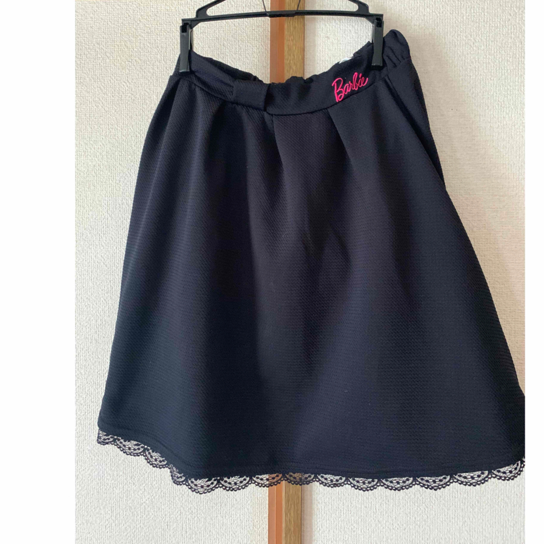 Barbie(バービー)の【美品】Barbie  キッズ　スカート　黒　 キッズ/ベビー/マタニティのキッズ服女の子用(90cm~)(スカート)の商品写真