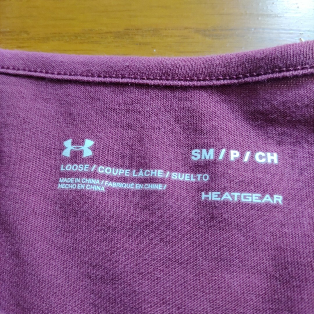 UNDER ARMOUR(アンダーアーマー)のアンダーアーマーティシャツ レディースのトップス(Tシャツ(半袖/袖なし))の商品写真