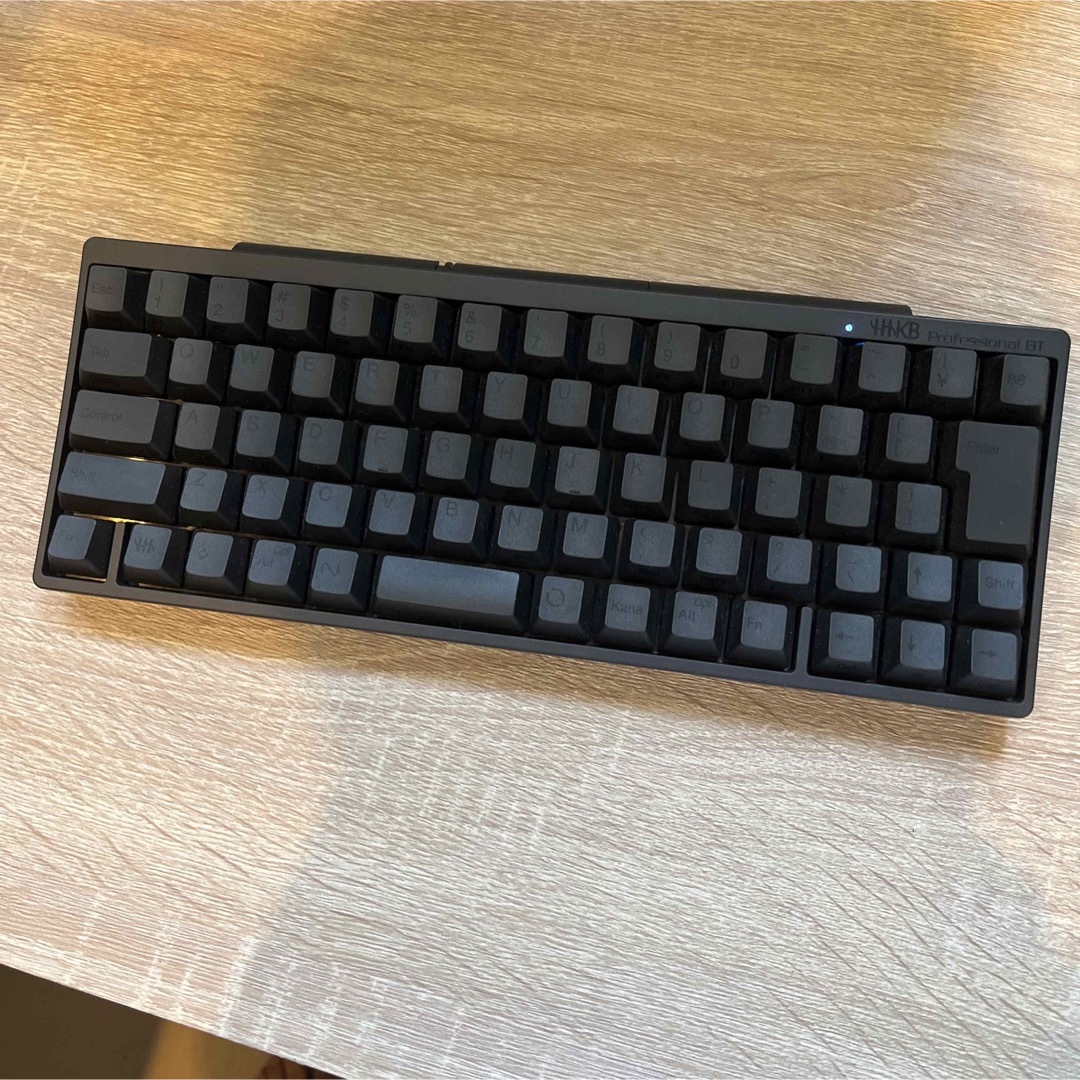 PFU HHKB Professional BT 日本語配列 墨 スマホ/家電/カメラのPC/タブレット(PC周辺機器)の商品写真