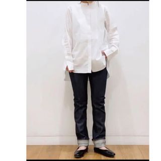 ユニクロ(UNIQLO)のUNIQLO ＋J プラスジェイ　スーピマコットンタックシャツ  S(シャツ/ブラウス(長袖/七分))