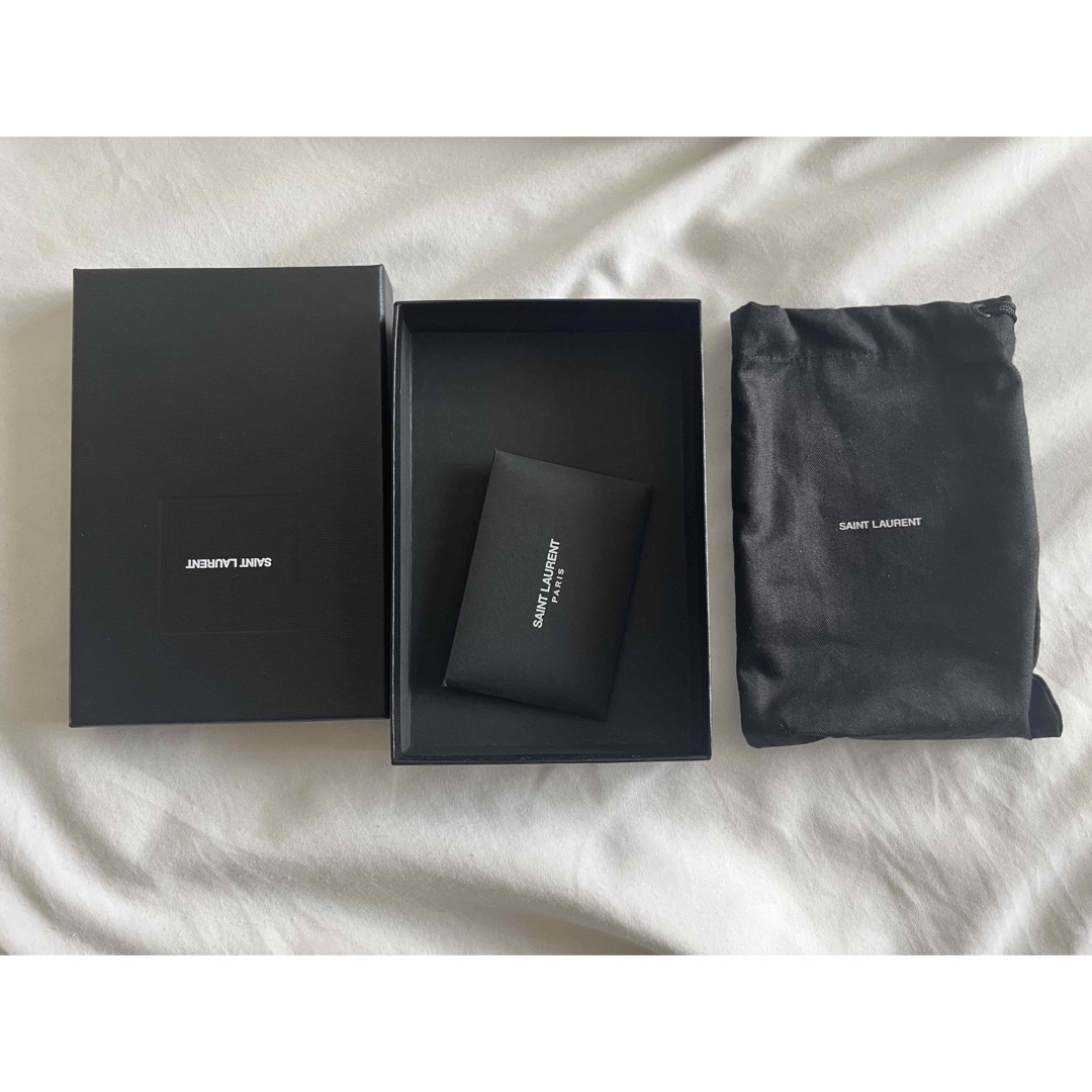 Saint Laurent(サンローラン)のSAINT LAURENT モノグラム フラグメント ジップカードケース レディースのファッション小物(パスケース/IDカードホルダー)の商品写真