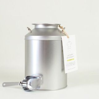 SALE！とみおかクリーニング　ミルク缶　洗剤　プラス　800g(洗剤/柔軟剤)