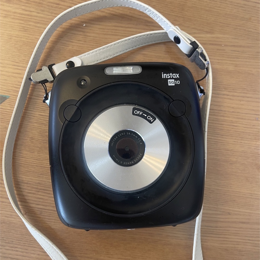 富士フイルム(フジフイルム)の instax SQUARE SQ10 スマホ/家電/カメラのカメラ(コンパクトデジタルカメラ)の商品写真