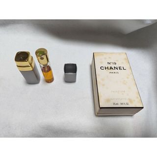 シャネル(CHANEL)のシャネルN°19パルファムヴァポリザター7.5ml(その他)