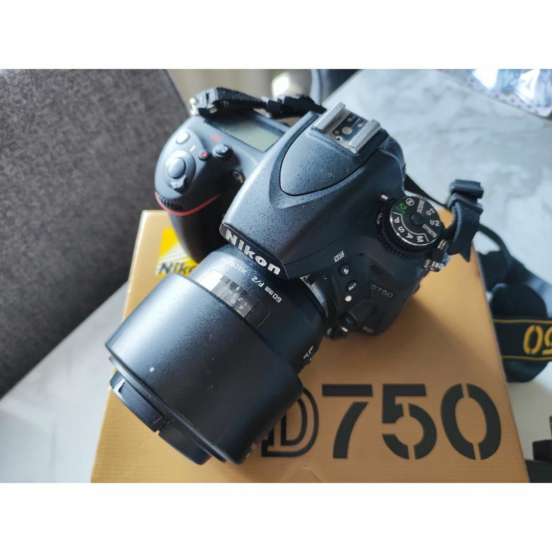 NIKON D750本体＋レンズ３本デジタル一眼