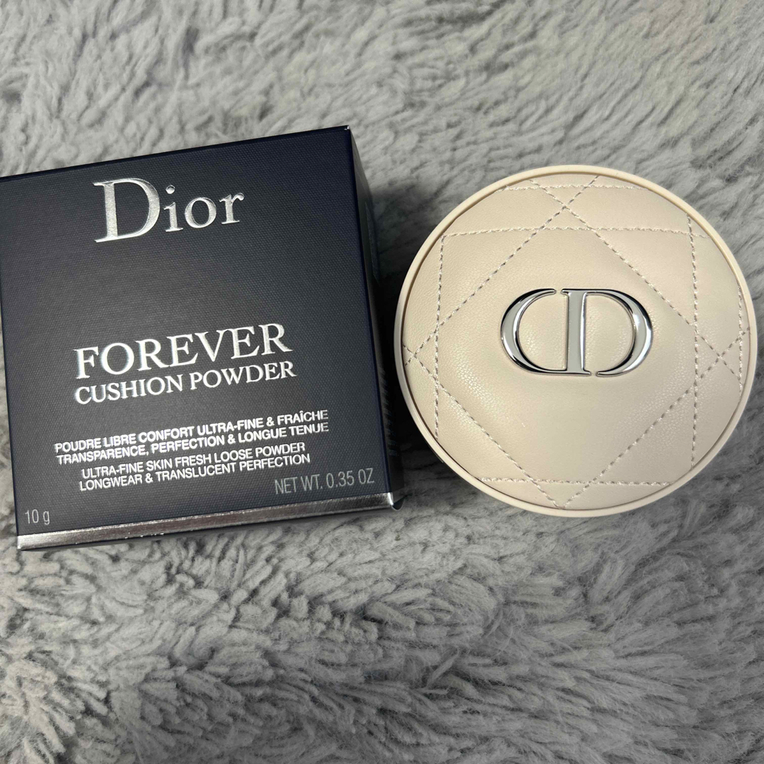 Christian Dior(クリスチャンディオール)のディオールスキンフォーエヴァークッションパウダー　ラベンダー コスメ/美容のベースメイク/化粧品(フェイスパウダー)の商品写真