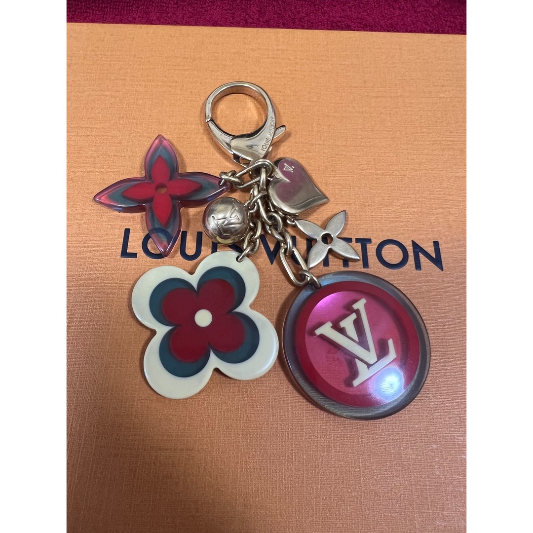 LOUIS VUITTON ビジューサックキャンディ　キーチャーム　キーホルダー