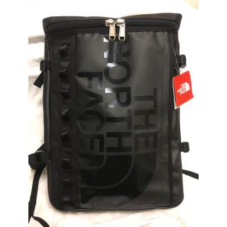 ザノースフェイス(THE NORTH FACE)のプロフ必読【新品タグ付】THE NORTH FACE ヒューズボックス 30ℓ(バッグパック/リュック)