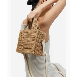 エイチアンドエム(H&M)の新品✴︎ 完売品✴︎Ｈ＆Ｍ✴︎スモールハンドバッグショルダーバッグ (かごバッグ/ストローバッグ)