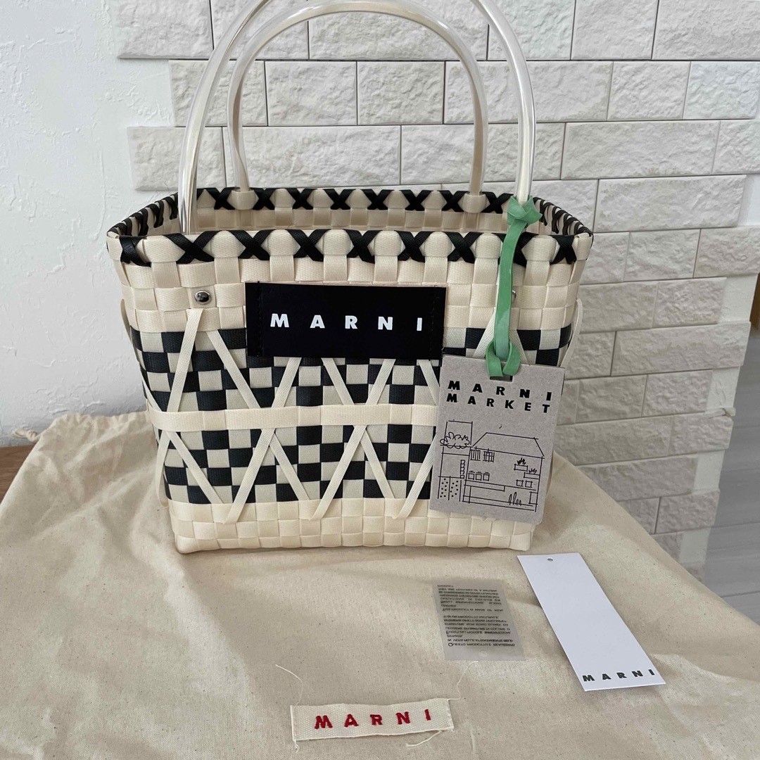 バッグMARNI MARKET SUMMER BASKET カゴバック