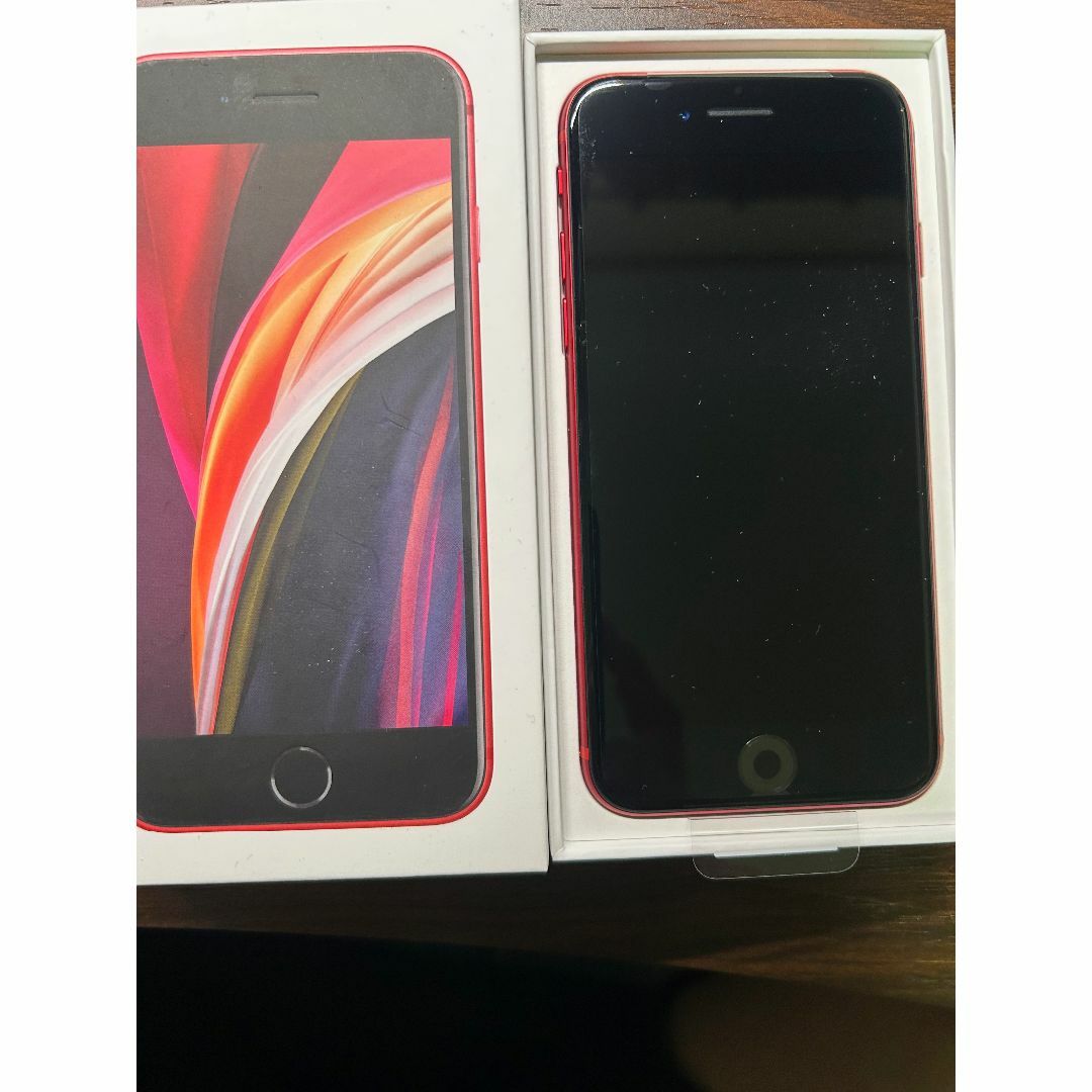 新品未使用!!】iPhone SE 2 64GB RED
